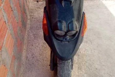 Moto rocket 3 far