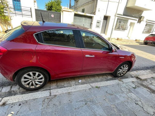 Annonce vente Alfa Romeo Giulietta à Tunis