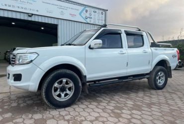 Peugeot Pickup