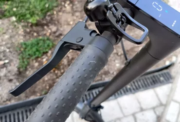 Une trottinette electrique xiaomi | afariat.com